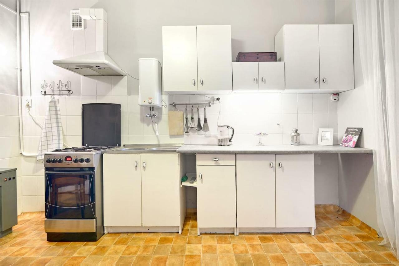 Luxury Retro Apartment, City Center, Wifi Краков Экстерьер фото