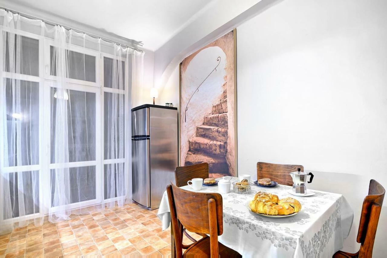 Luxury Retro Apartment, City Center, Wifi Краков Экстерьер фото